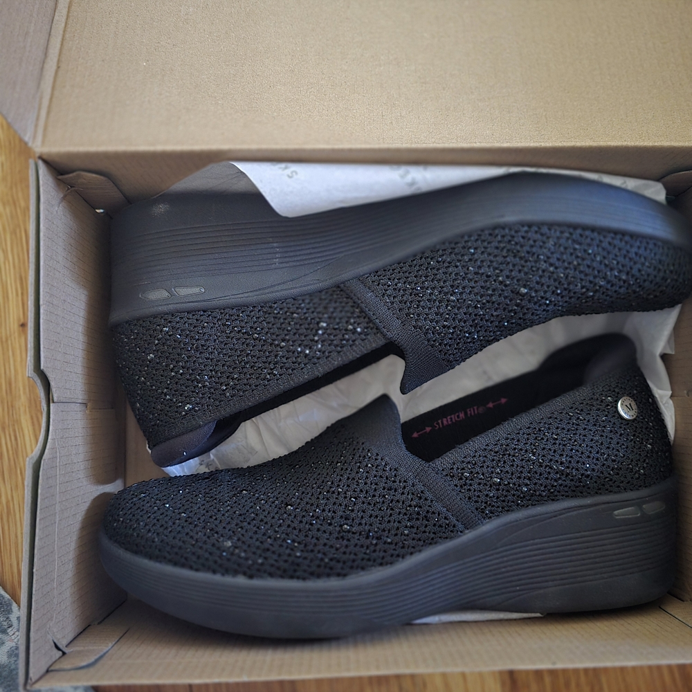 Women's Black Slip-On Shoes